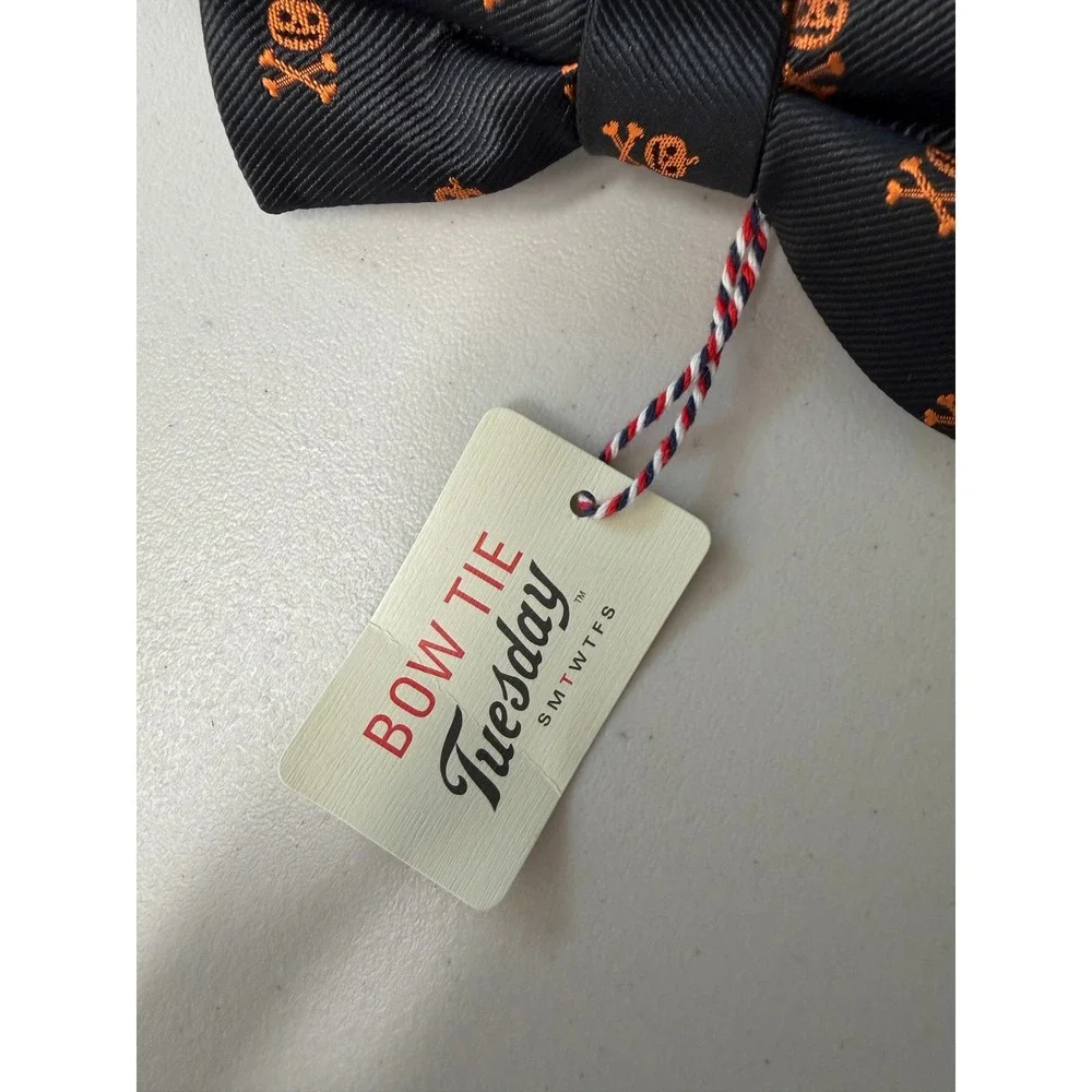 Bow Tie Tuesday Kids Halloween Pumpkin Crossbones Black Orange Bow Tie NWT